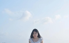 18禁裸体美女脱内衣视频在线